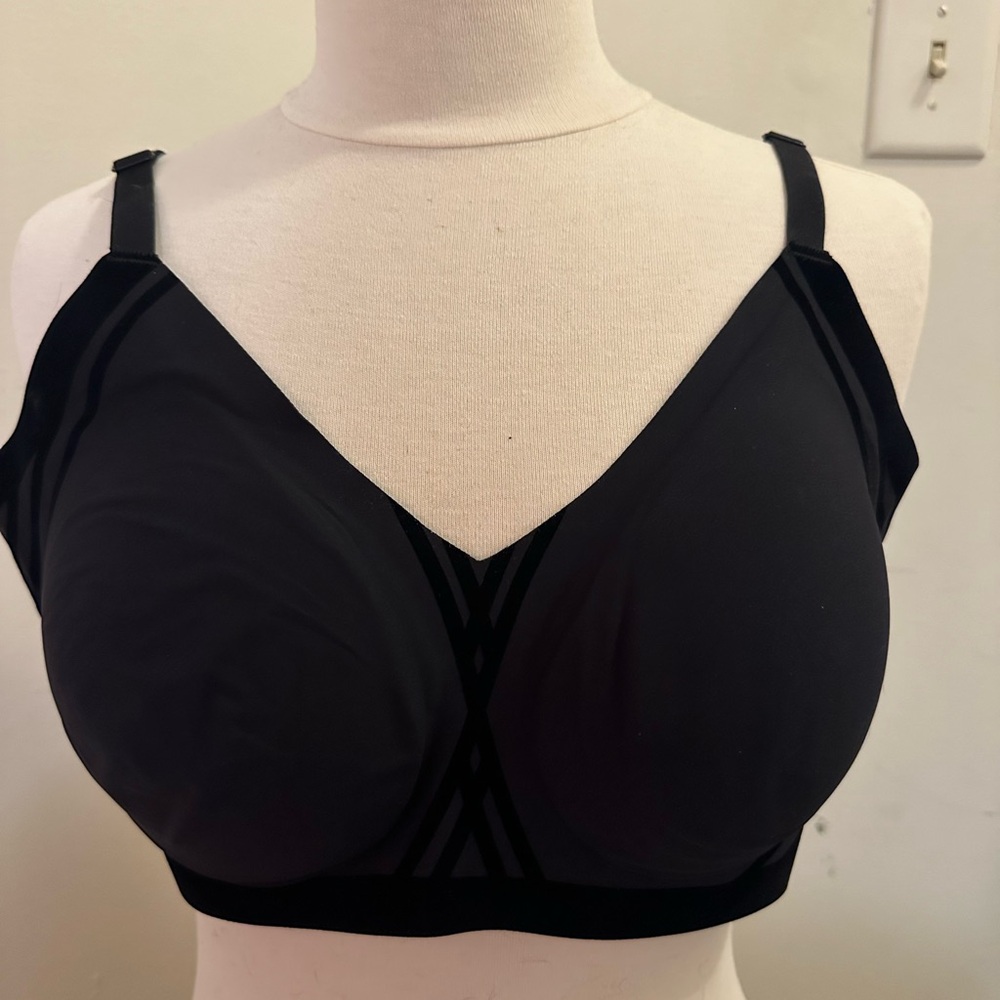 Black Honeylove wireless bra NWT 2X